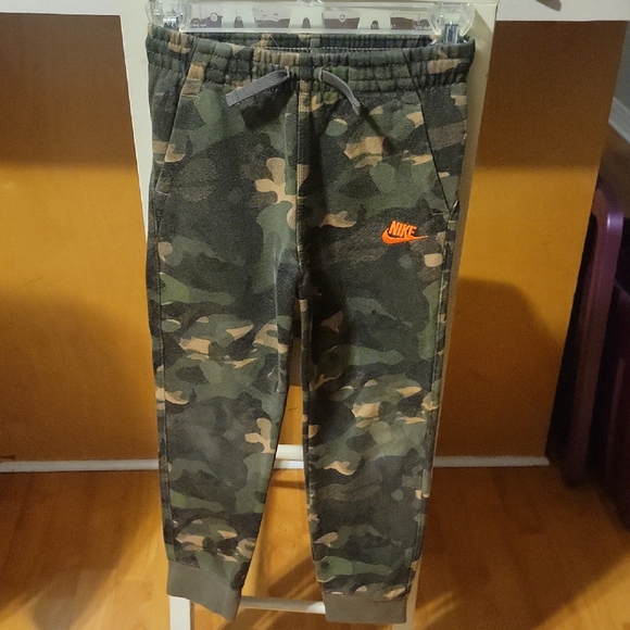 Nike Other - Nike Kids Camouflage Joggers - Green and Orange